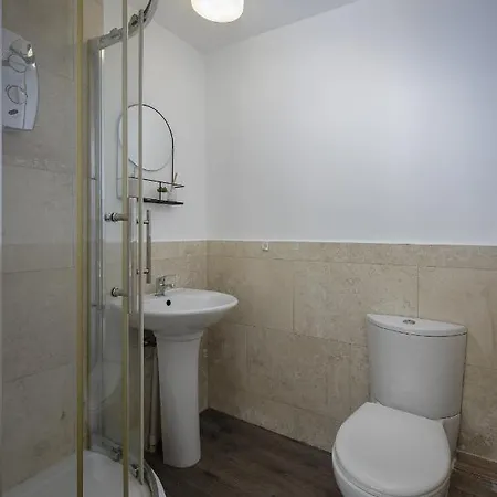 Seaside Suite 1 - Beautiful Long Stay Studio On Lord Street Blackpool Exterior photo